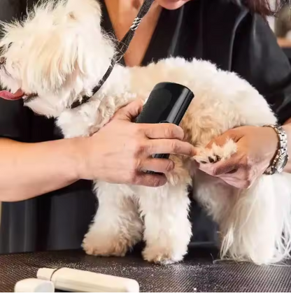 GentleGlide™ Deshedding Tool
